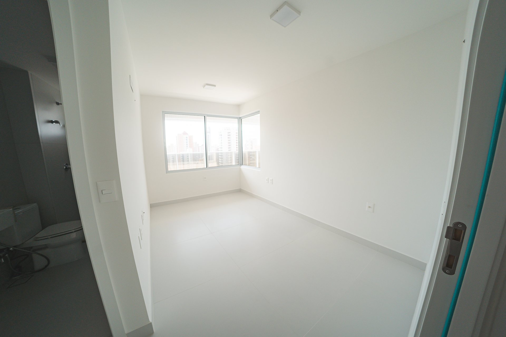 MIRARE INTERNO 2.jpg