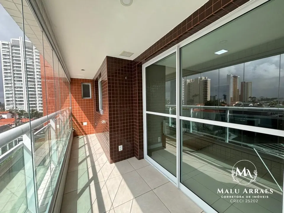 Amplo Apartamento com 3 suítes e 111 m² no Bairro de Fátima