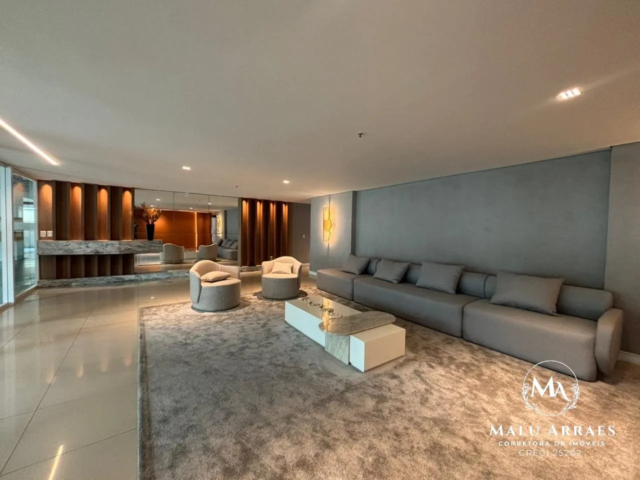 Amplio apartamento de 111 m² y 3 suites en Fátima - 2