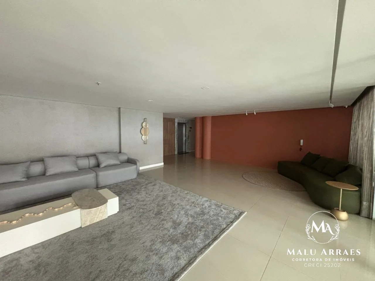 Amplio apartamento de 111 m² y 3 suites en Fátima - 5